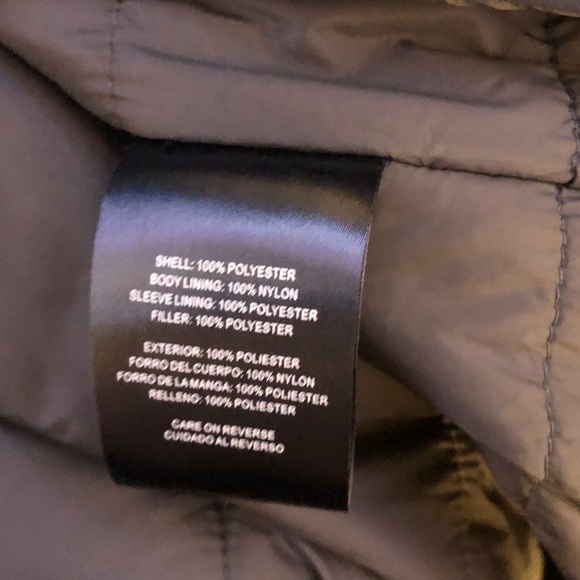 ￼ Tommy Hilfiger navy blue mid-weight hooded jacket - Picture 9 of 9